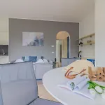 25 Bilocale Con Vista - Brezza Del Lario Daire *