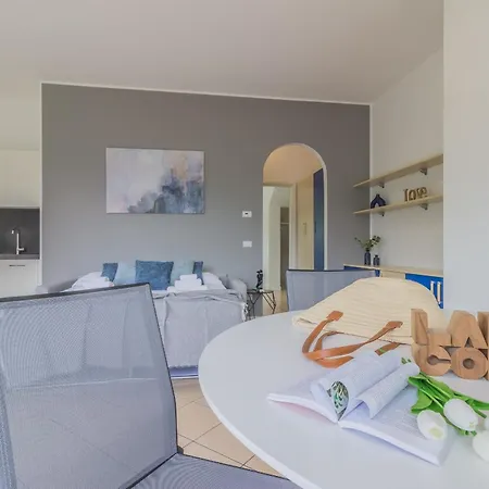 25 Bilocale Con Vista - Brezza Del Lario Lägenhet *